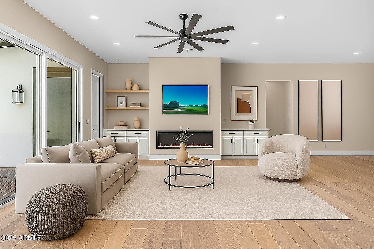 3808 E Piccadilly Rd Phoenix, AZ 85018 - Thumbnail 2