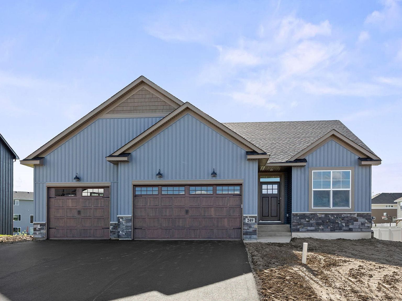 249 3rd St SW Delano, MN 55328 - Thumbnail 2