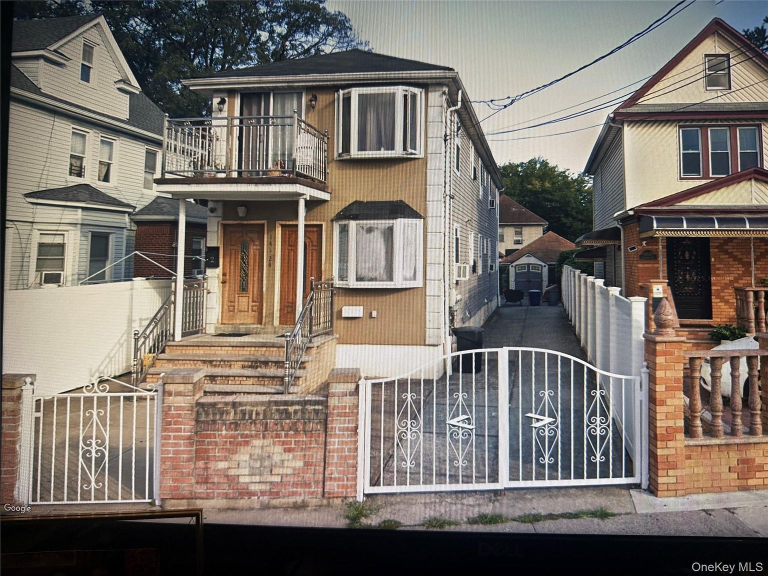 14524 Lakewood Ave Jamaica, NY 11435 - Thumbnail 2