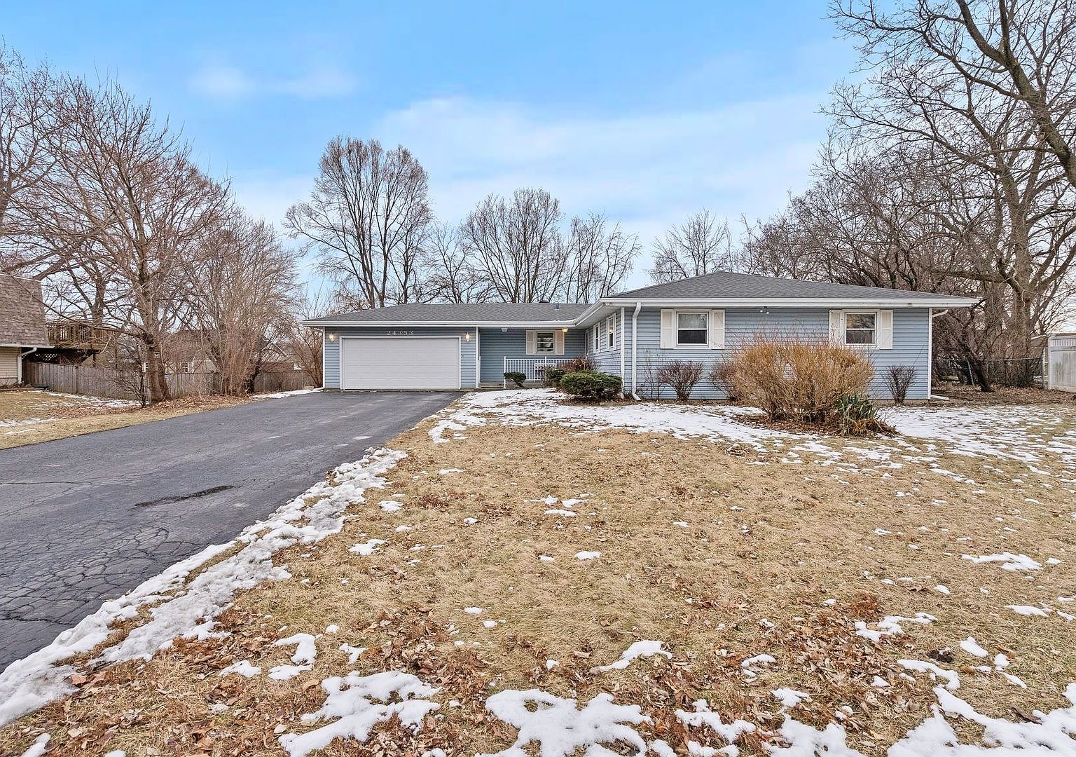 24353 S Valley Dr Channahon, IL 60410 - Thumbnail 2