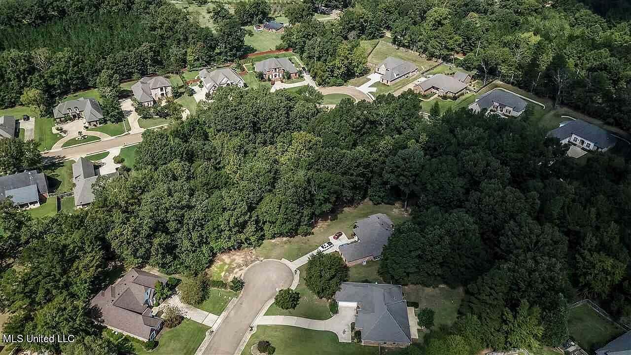 103 Ashton Pl Clinton, MS 39056  | Land/Lot