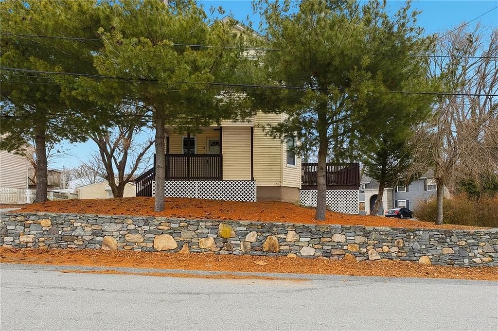 47 Andover St North Providence, RI 02904 - Thumbnail 2