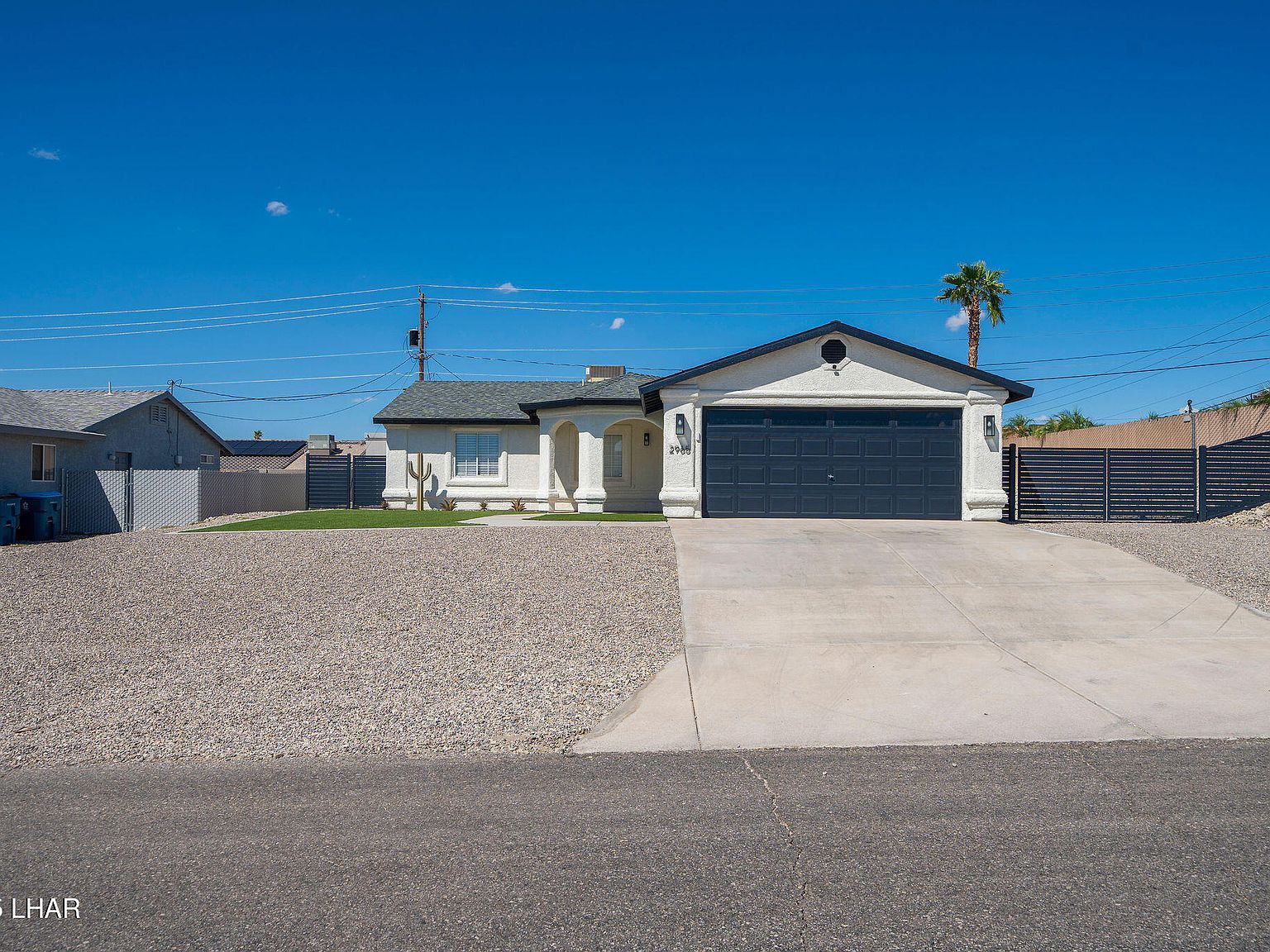 2965 Treasure Dr Lake Havasu City, AZ 86404 - Thumbnail 2