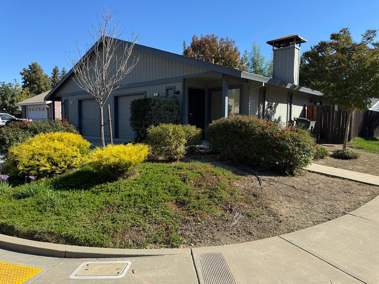 2 Topam Ct Sacramento, CA 95833 - Thumbnail 2