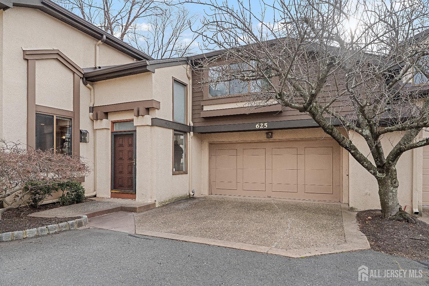 625 Sayre Dr Princeton, NJ 08540 - Thumbnail 2