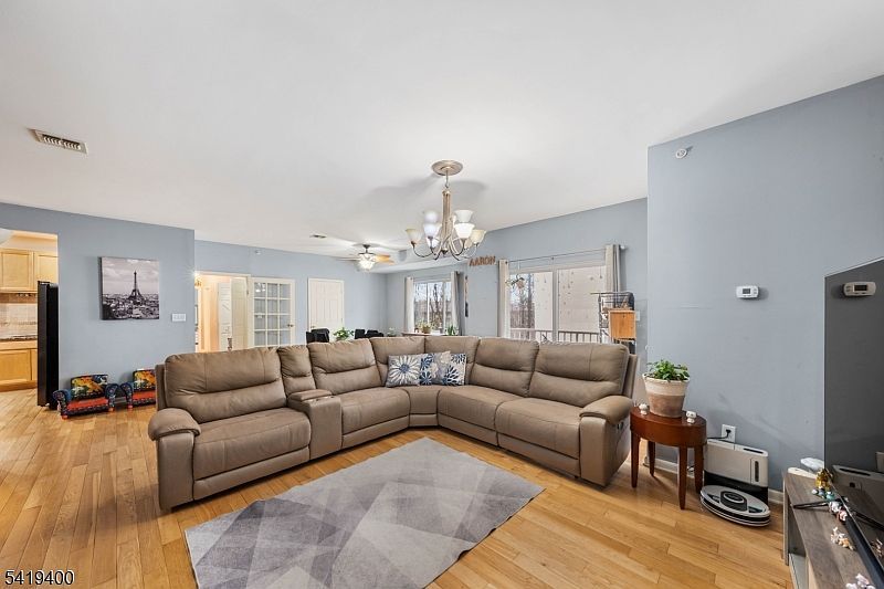 349-353 W Grand St Building 349-206 Elizabeth, NJ 07202  | Condominium