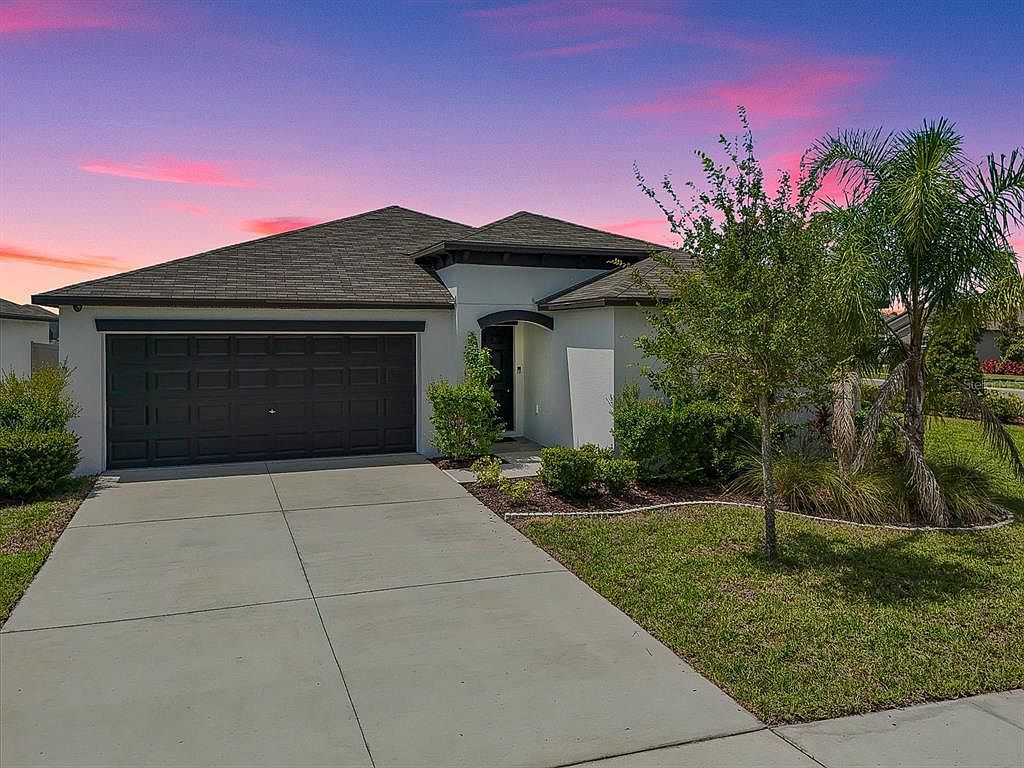9607 Lemon Drop Loop Ruskin, FL 33573 - Thumbnail 2