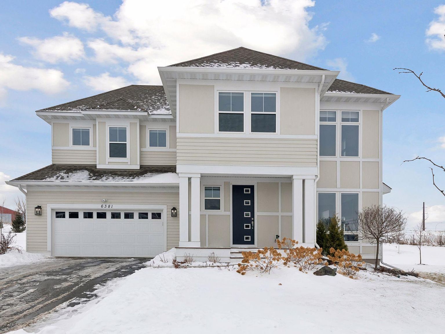 6381 Harvest Trl Chaska, MN 55318 - Thumbnail 2