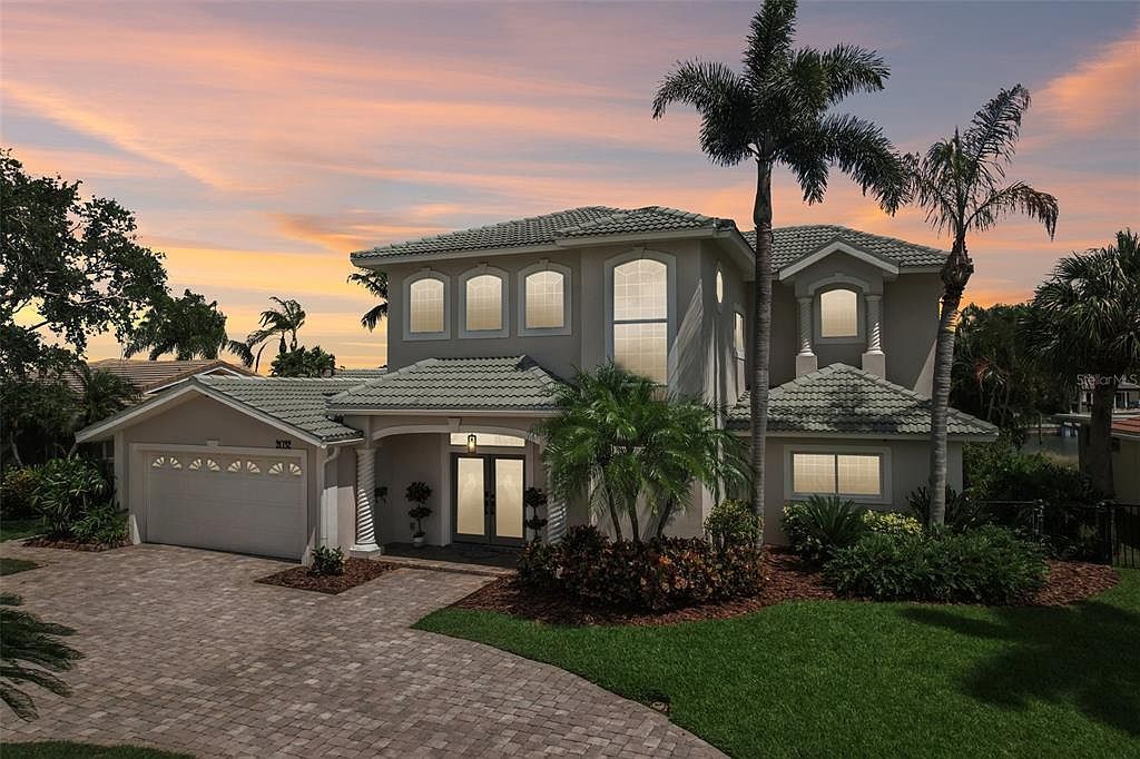 2032 Massachusetts Ave NE Saint Petersburg, FL 33703, 33703