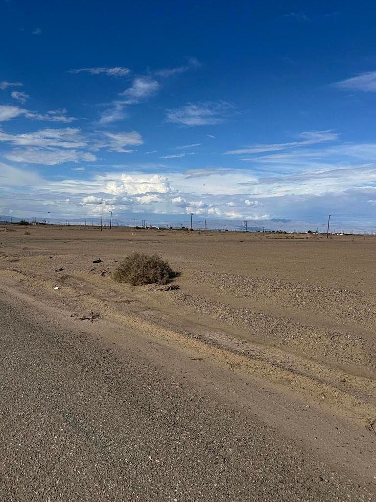 1958 Sterling Ave Thermal, CA 92274 - Thumbnail 2