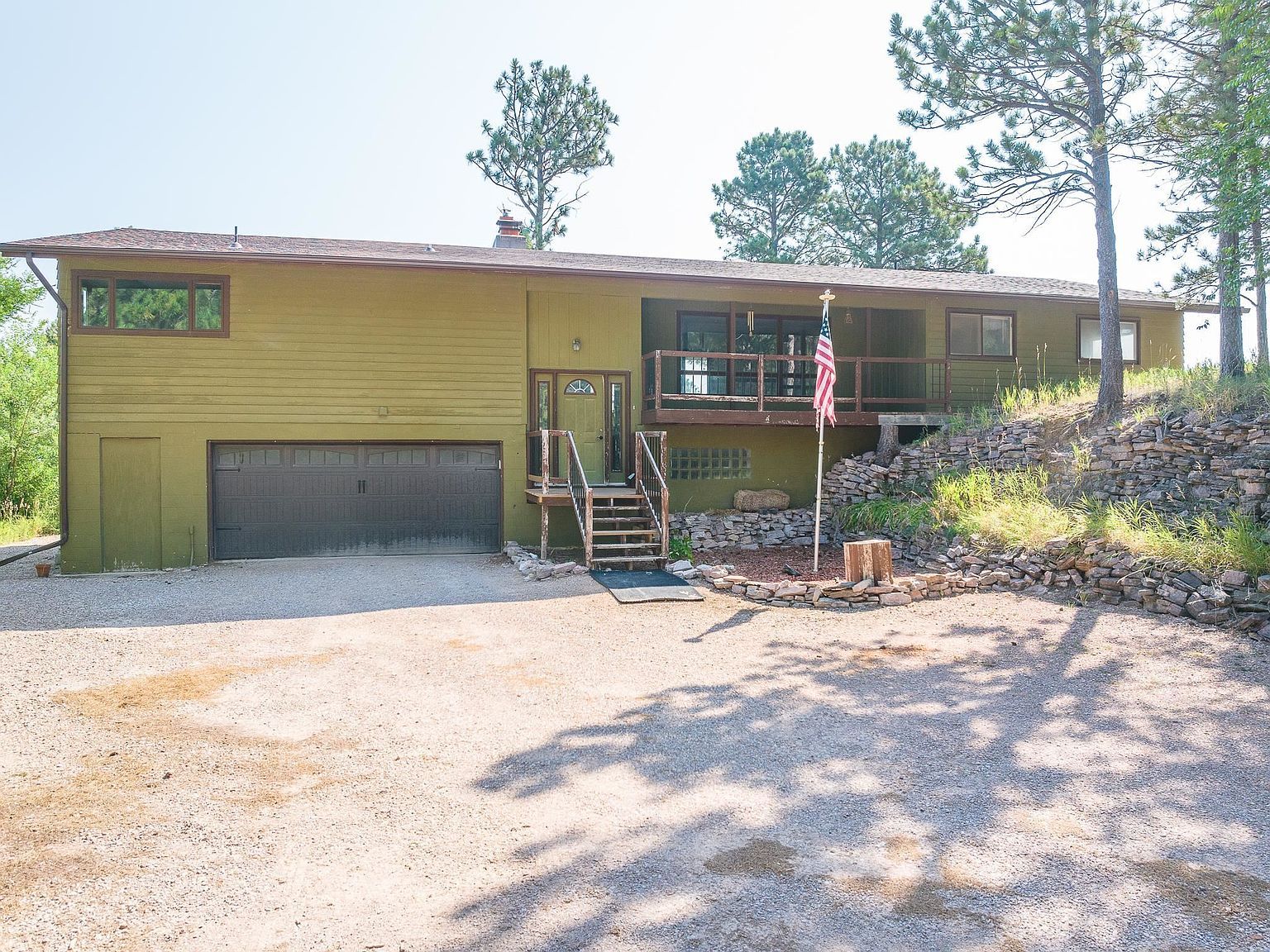 1327 Harmony Heights Ln Rapid City, SD 57701 - Thumbnail 2