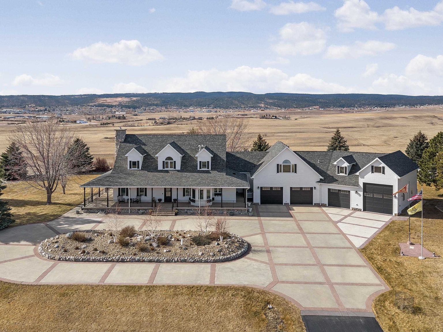 7999 Erickson Ranch Rd Rapid City, SD 57702 - Thumbnail 2