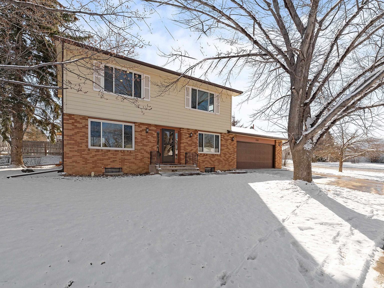 3520 Arizona St Rapid City, SD 57701 - Thumbnail 2