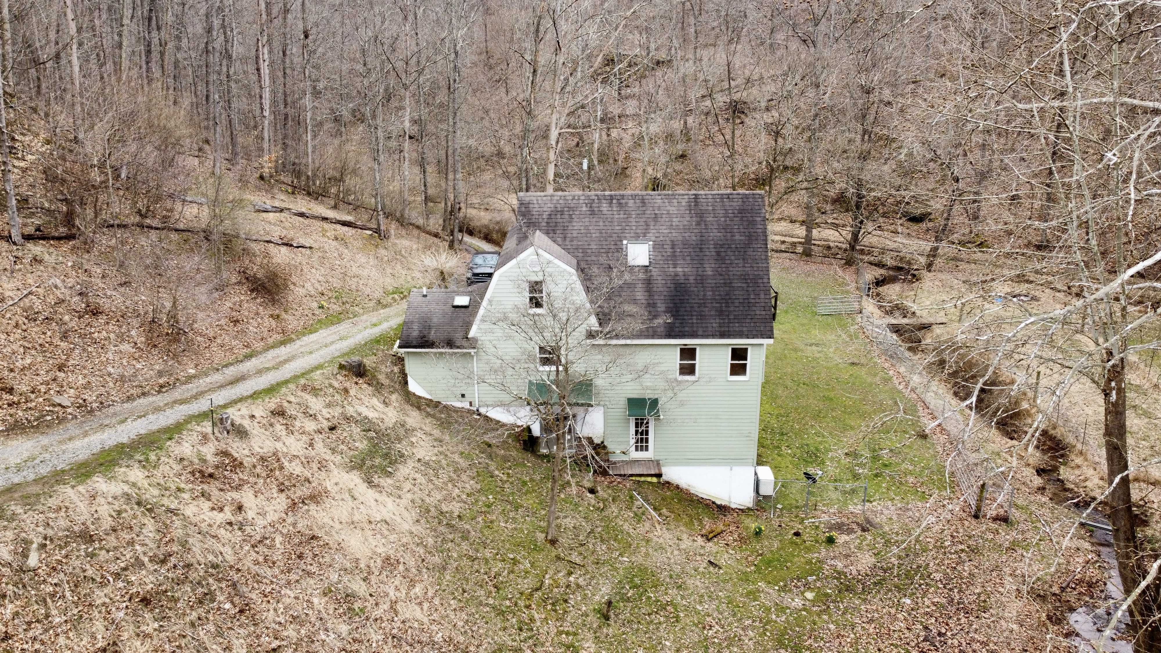 512 Walters Run Road, West Union, WV, 26456 - Thumbnail 3