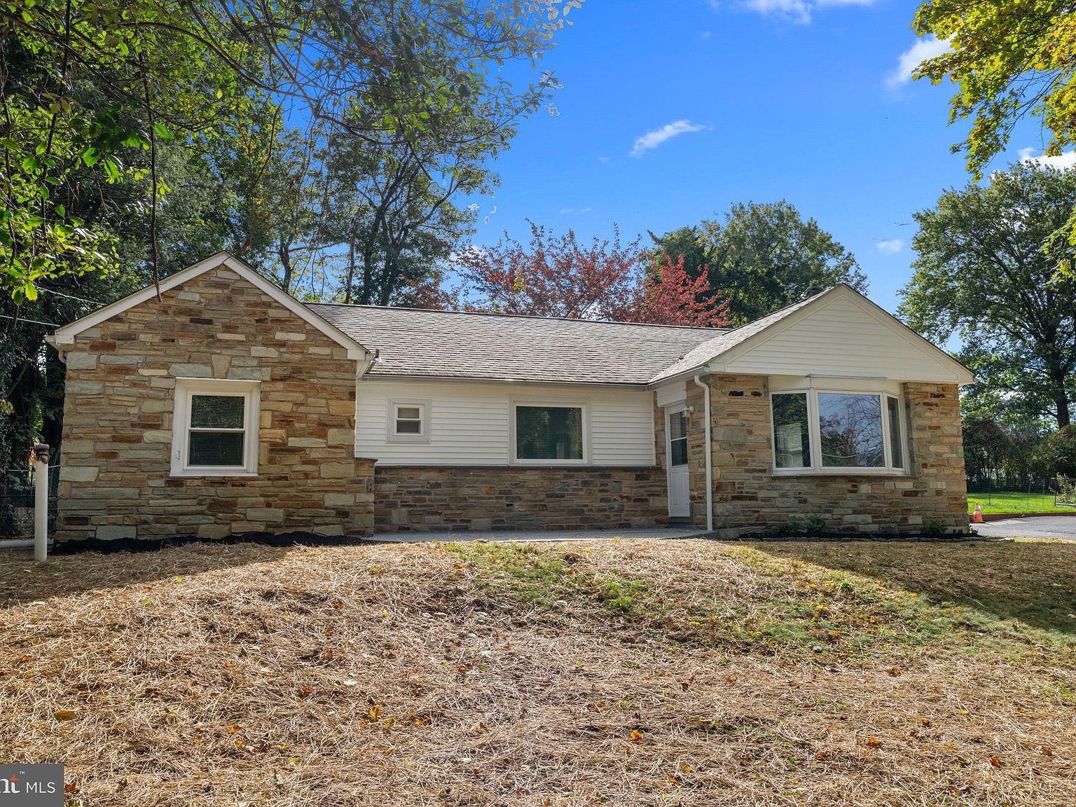 121 Trevose Rd Trevose, PA 19053 - Thumbnail 2