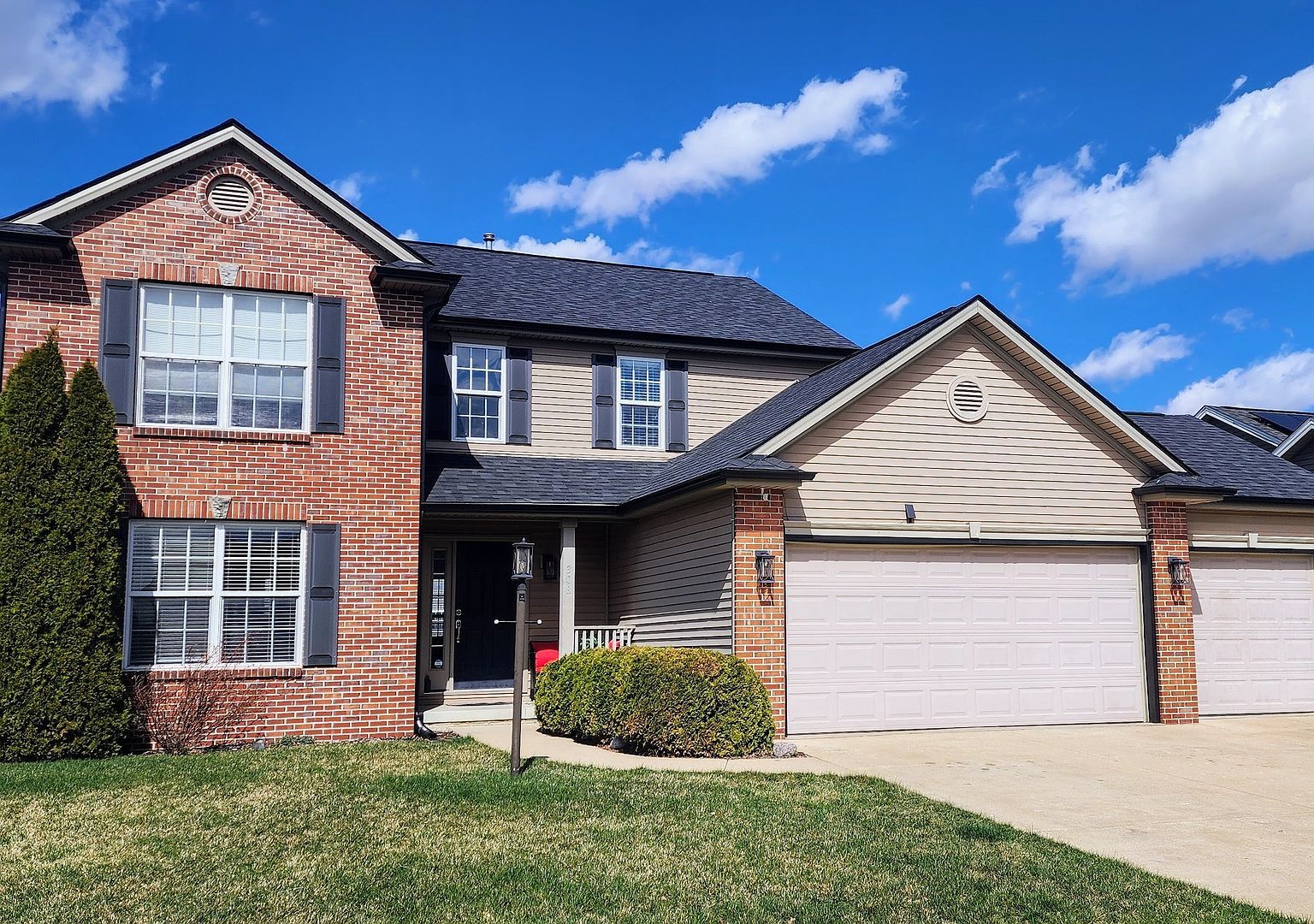 308 Preston St Savoy, IL 61874 - Thumbnail 2