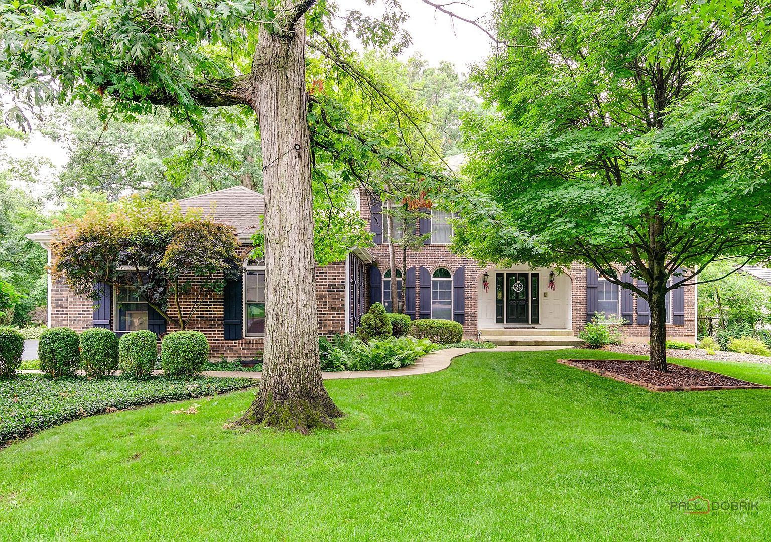 15393 W Oak Spring Rd Libertyville, IL 60048 - Thumbnail 2