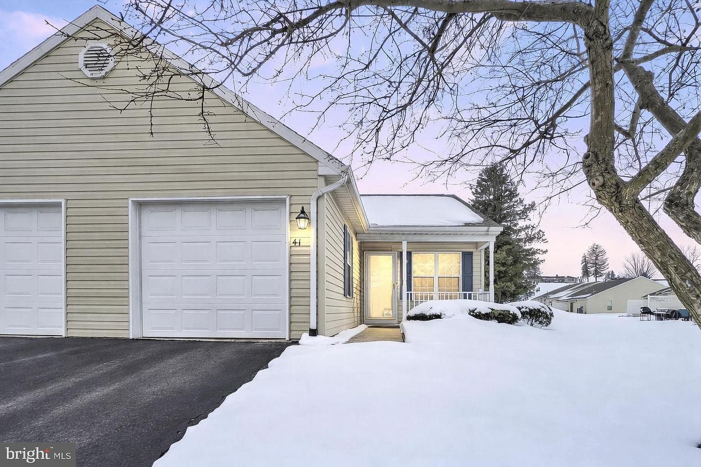 41 Hagarman Dr York, PA 17408 - Thumbnail 2