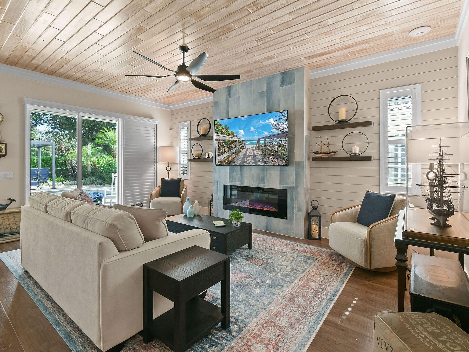 4015 Community Dr Jupiter, FL 33458 - Thumbnail 2