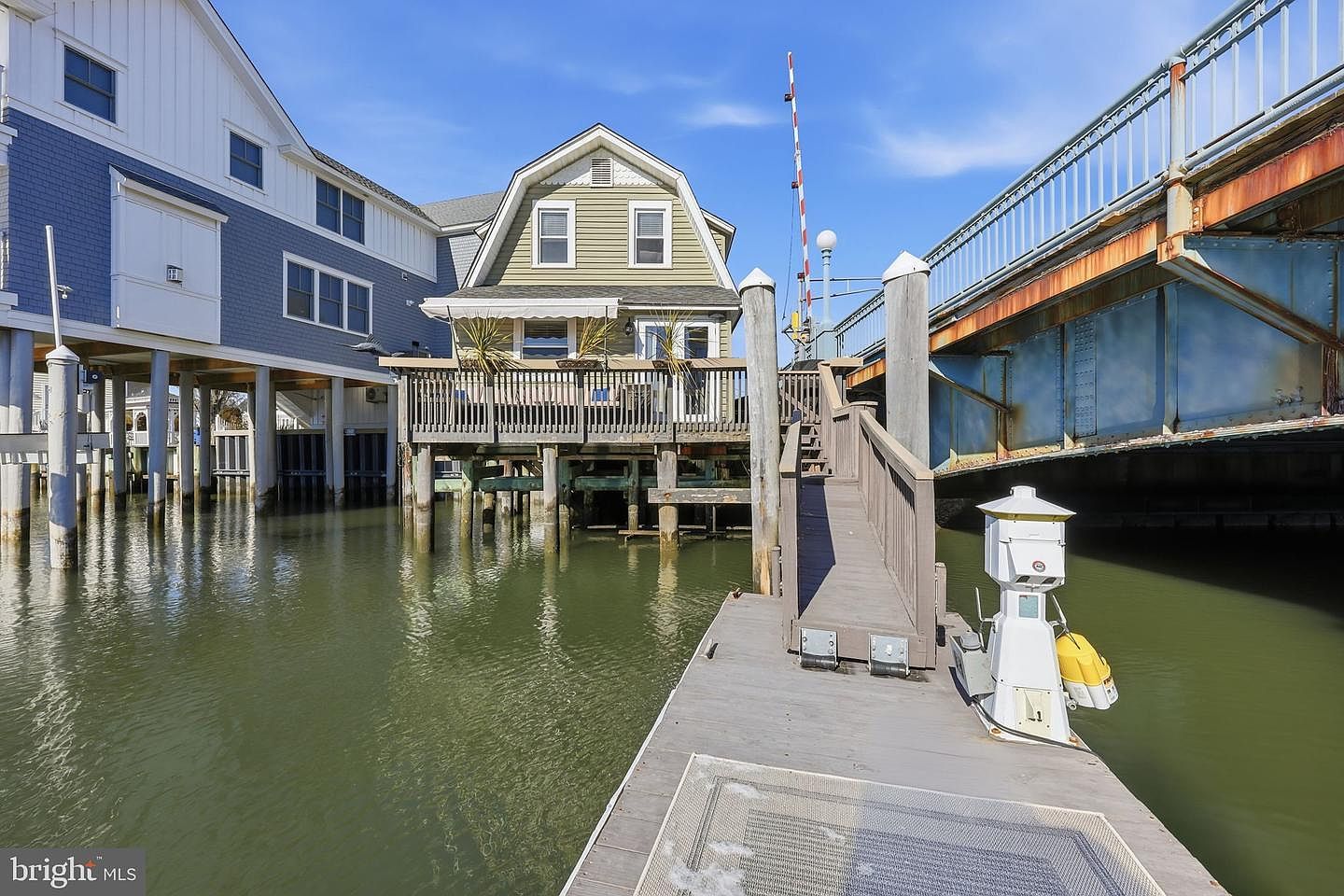 104 N Derby Ave Ventnor, NJ 08406 - Thumbnail 2