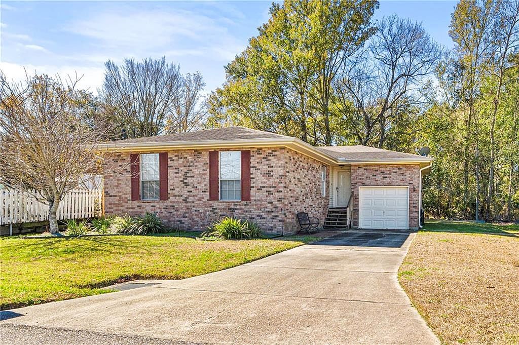 631 Oak St Saint Rose, LA 70087 - Thumbnail 2