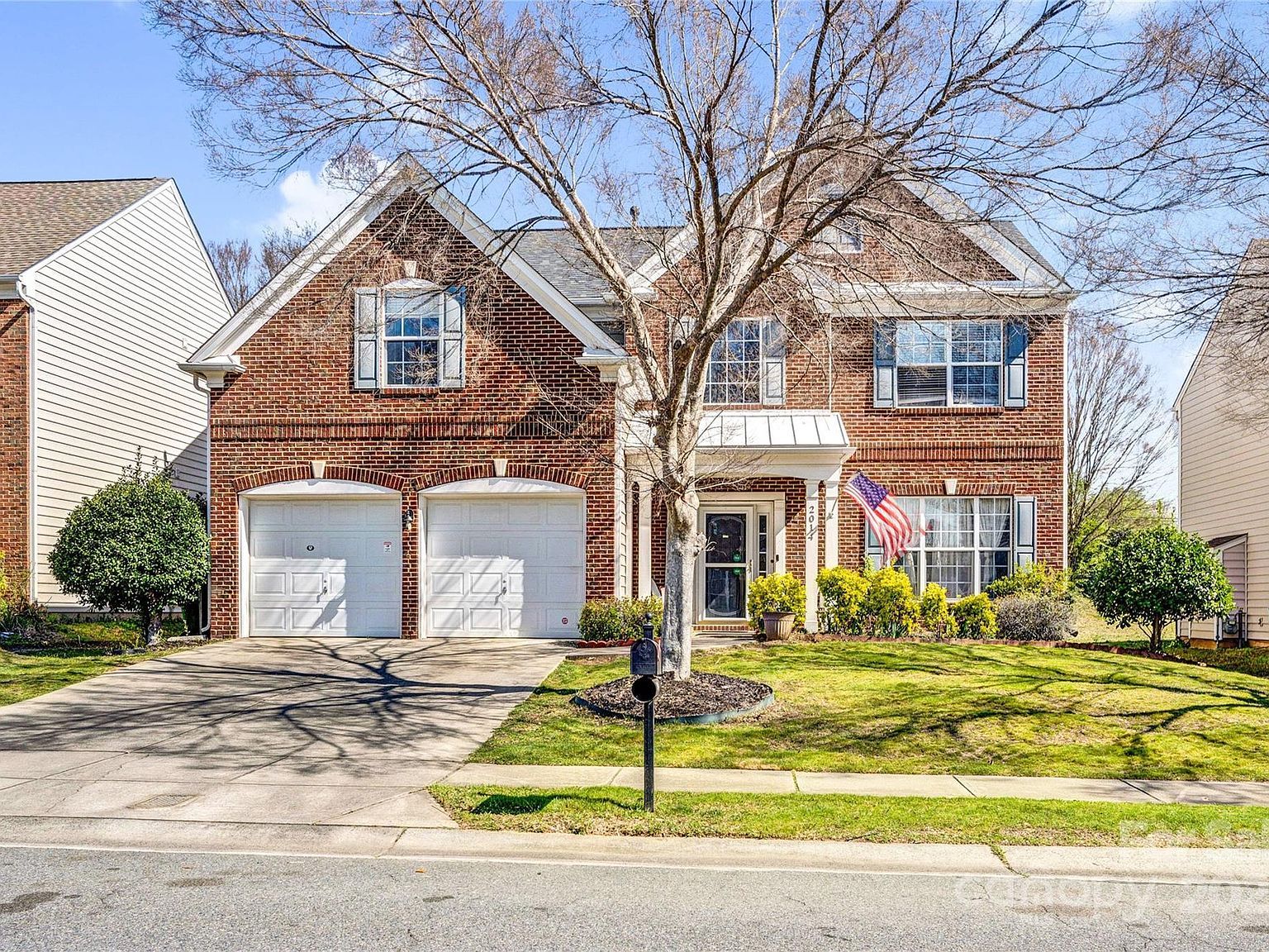 2014 Arbor Crest Ct Charlotte, NC 28262 - Thumbnail 2