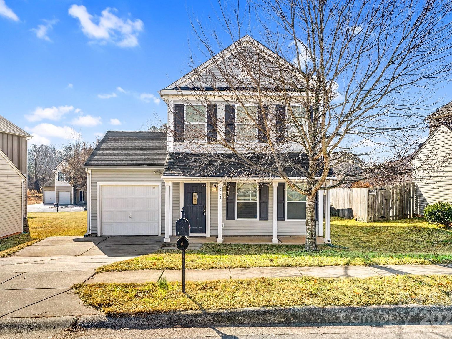 9026 Sharpes Cir Charlotte, NC 28214 - Thumbnail 2