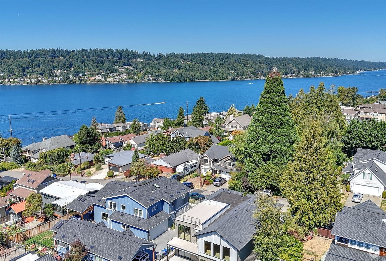 1015 N 35th St Renton, WA 98056 - Thumbnail 2