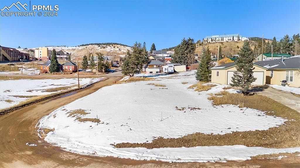 527 E Eaton Ave Cripple Creek, CO 80813 - Thumbnail 2