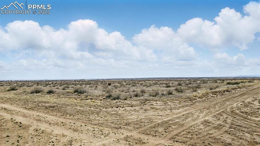 924 N Fort Amity Dr Pueblo West, CO 81007 - Thumbnail 2