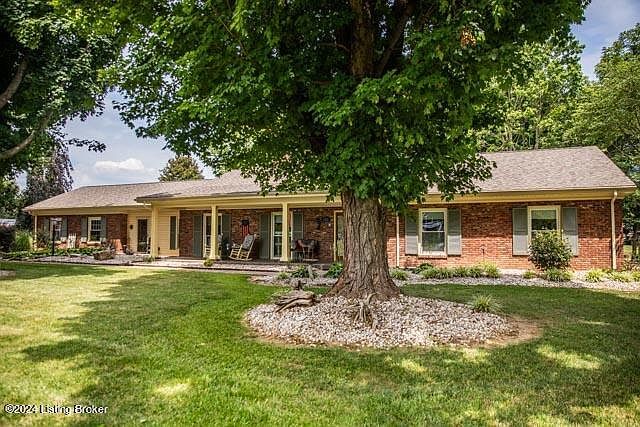 121 Presbyterian Ave Hanover, IN 47243 - Thumbnail 2