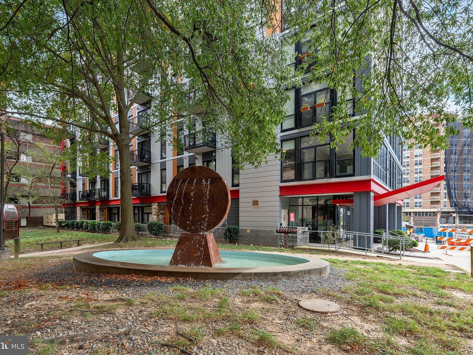 1320 Fenwick Ln UNIT 201 Silver Spring, MD 20910 - Thumbnail 2