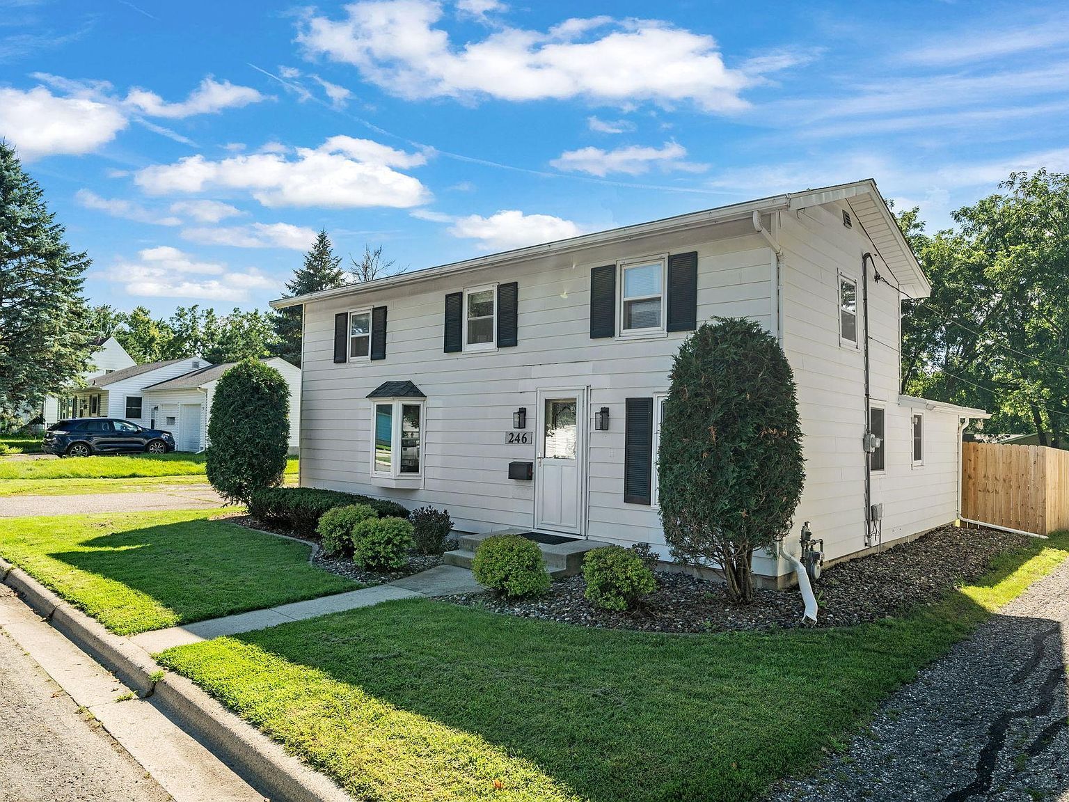 246 Beech Ave Owatonna, MN 55060 - Thumbnail 2