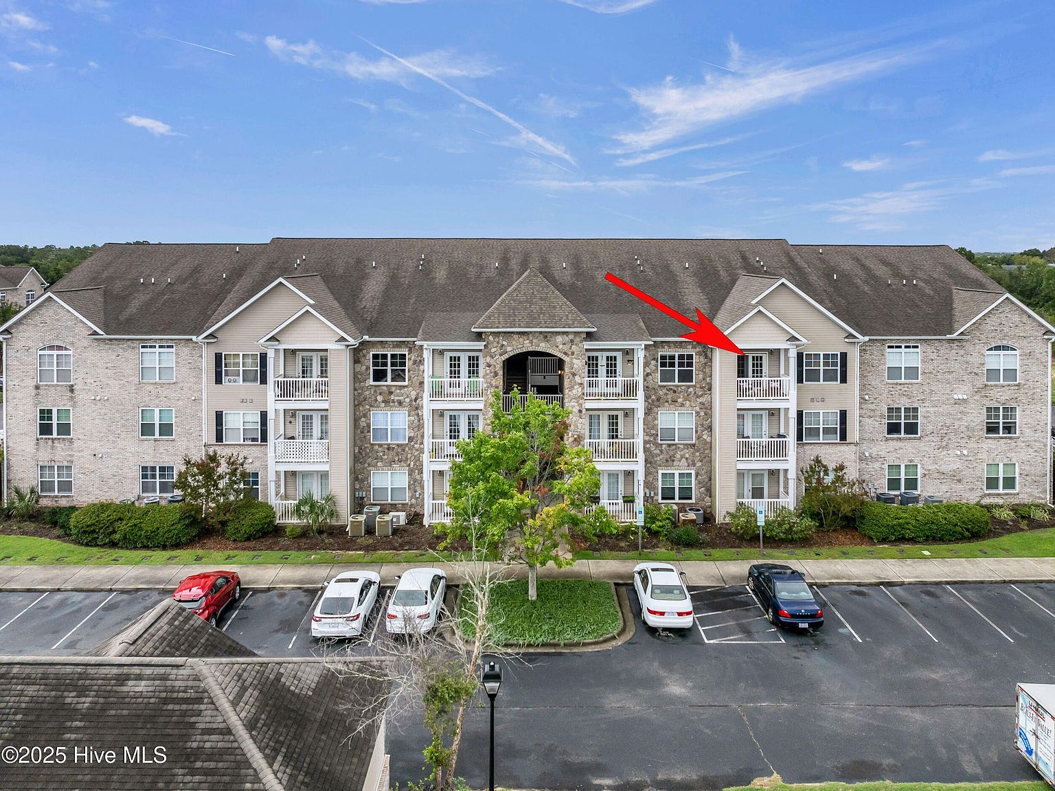 632 Condo Club Dr UNIT 310 Wilmington, NC 28412 - Thumbnail 2