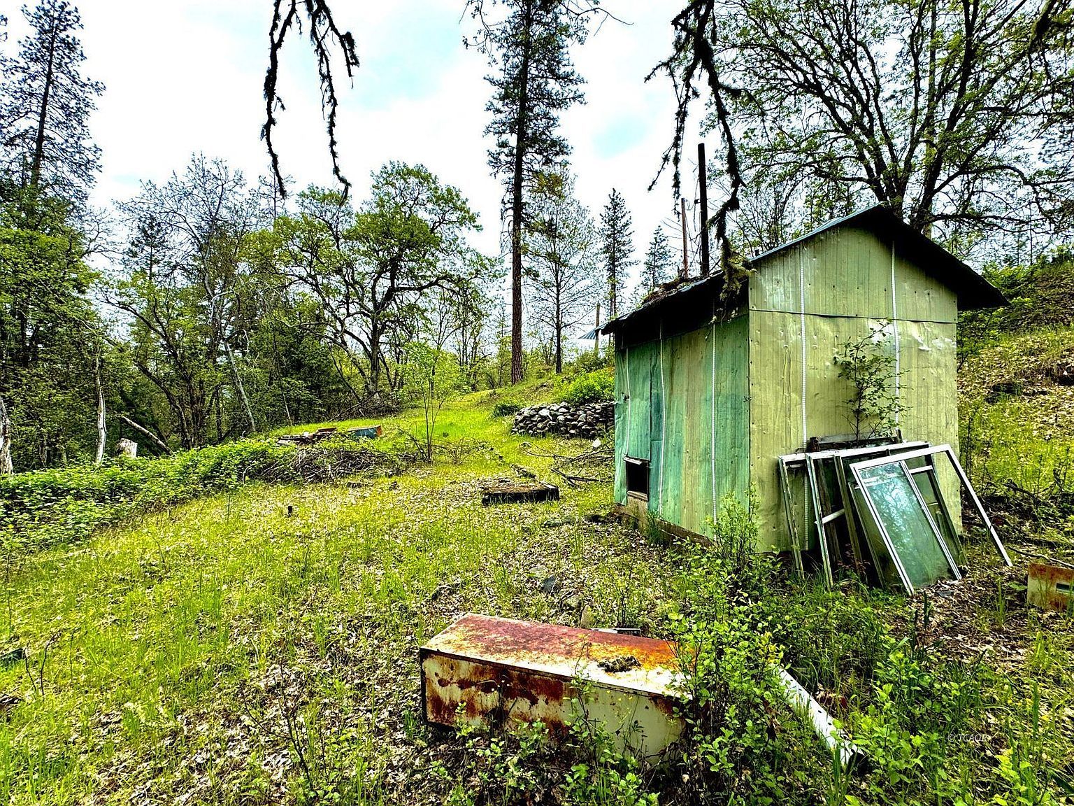 41 Viola Ln Lewiston, CA 96052 - Thumbnail 2