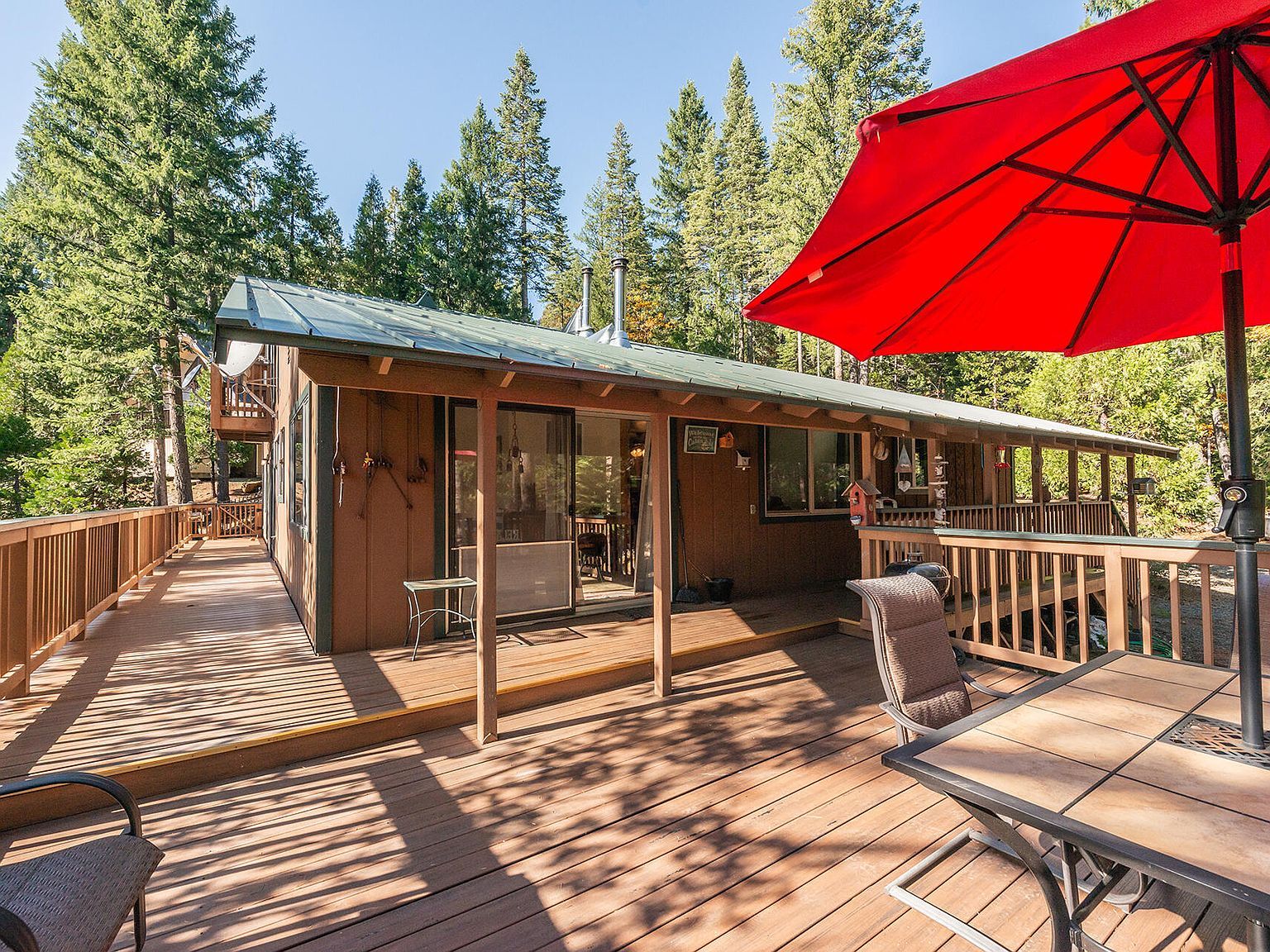 851 Mountain Aire Ln Trinity Center, CA 96091 - Thumbnail 2