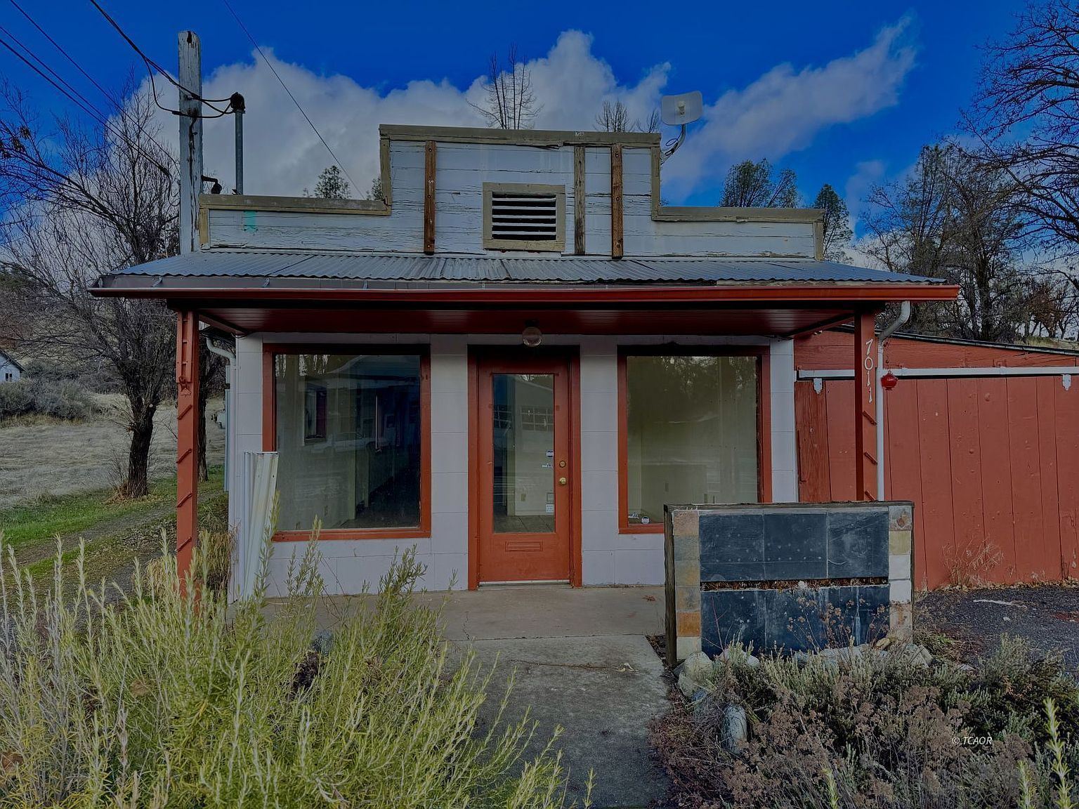 7011 State Highway 3 Hayfork, CA 96041 - Thumbnail 2