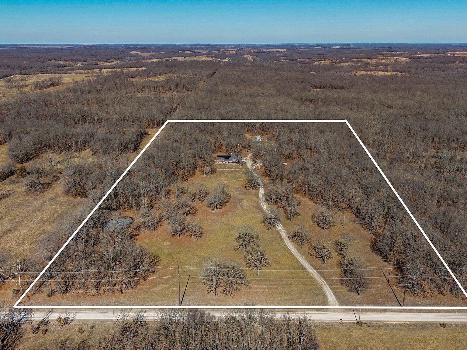 321 W Dade #122 Greenfield, MO 65661 - Thumbnail 2