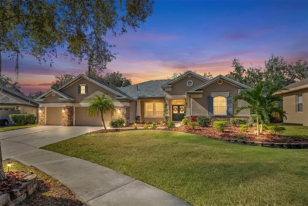 15321 Vireoglen Ln Lithia, FL 33547 - Thumbnail 2