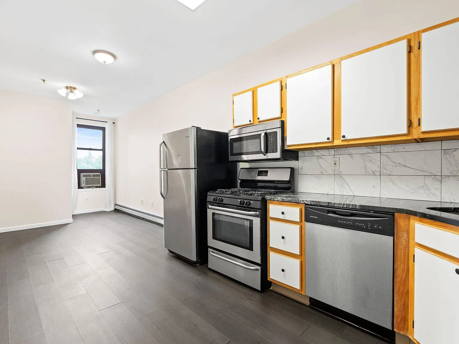 811 Park Ave APT 8 Hoboken, NJ 07030 | Condominium