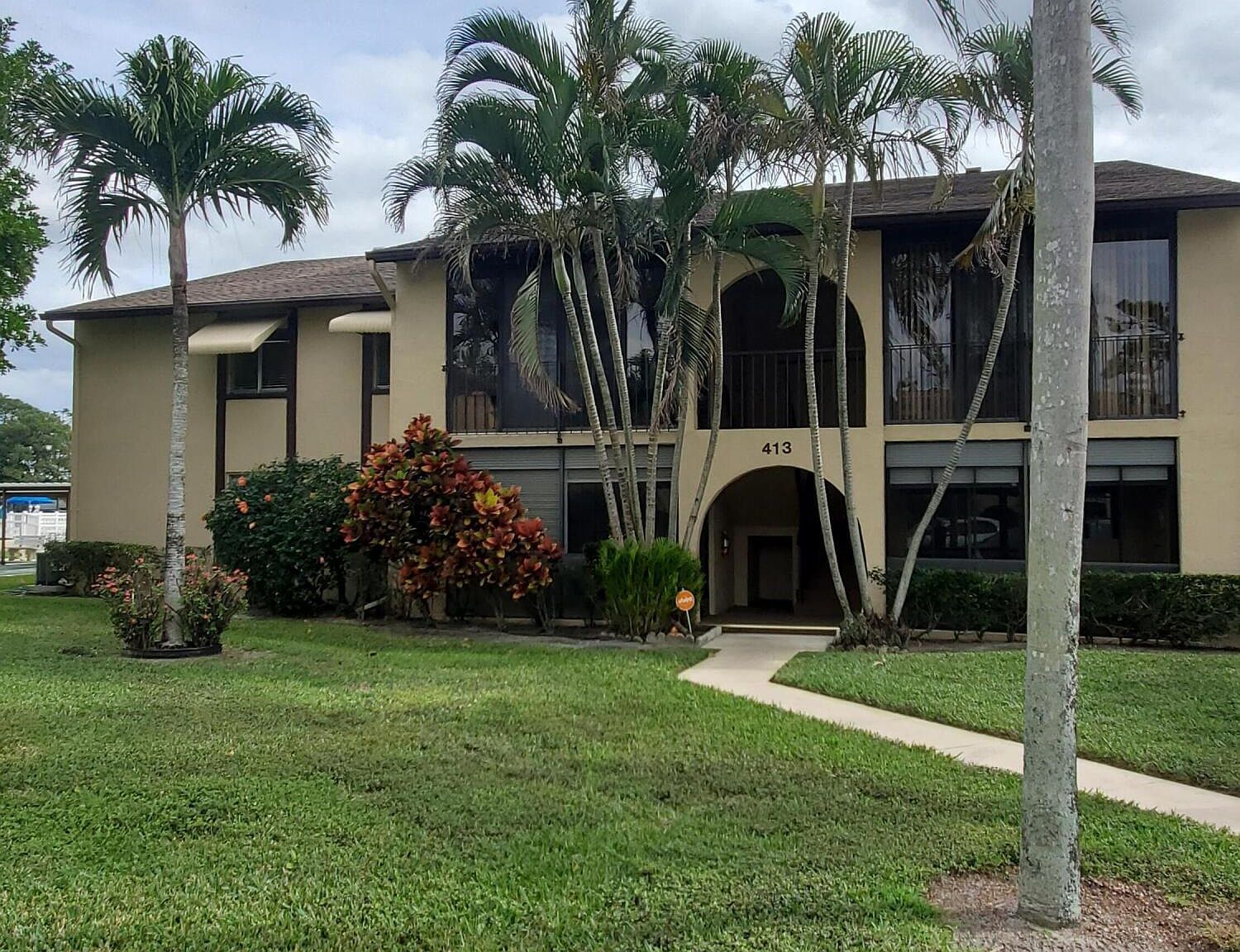 413 Pine Glen Ln APT C-1 Greenacres, FL 33463 - Thumbnail 2