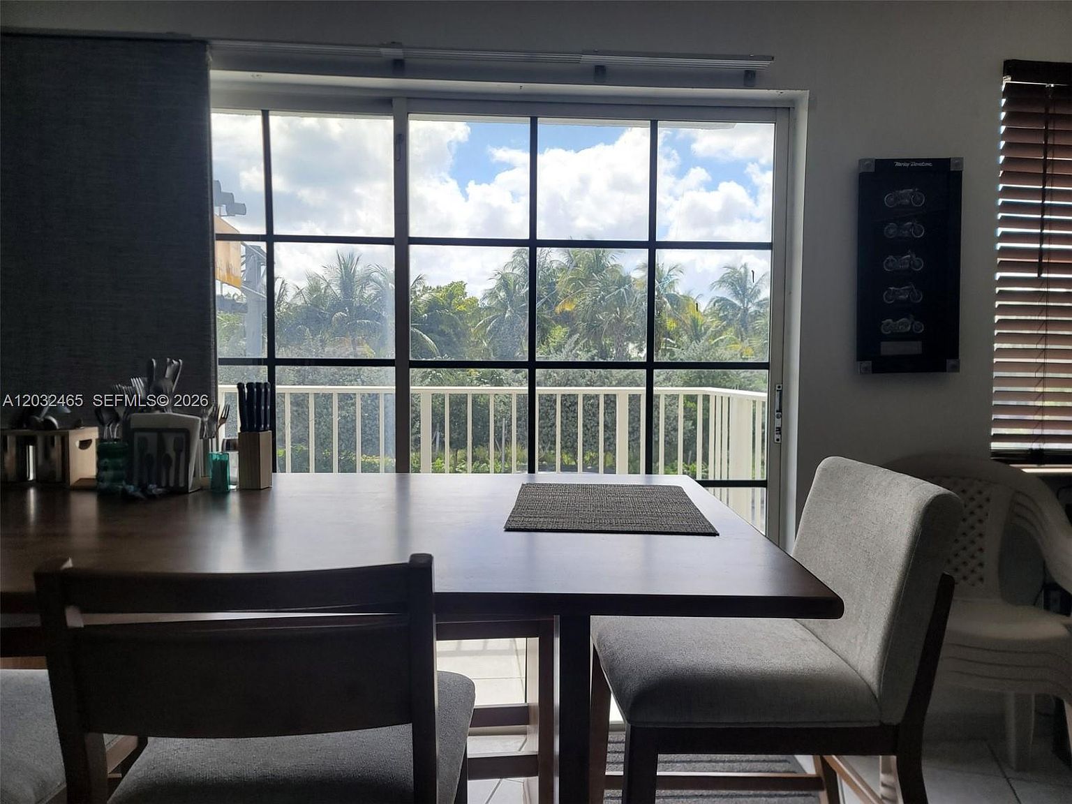 2600 Collins Ave APT 201 Miami Beach, FL 33140, 33140