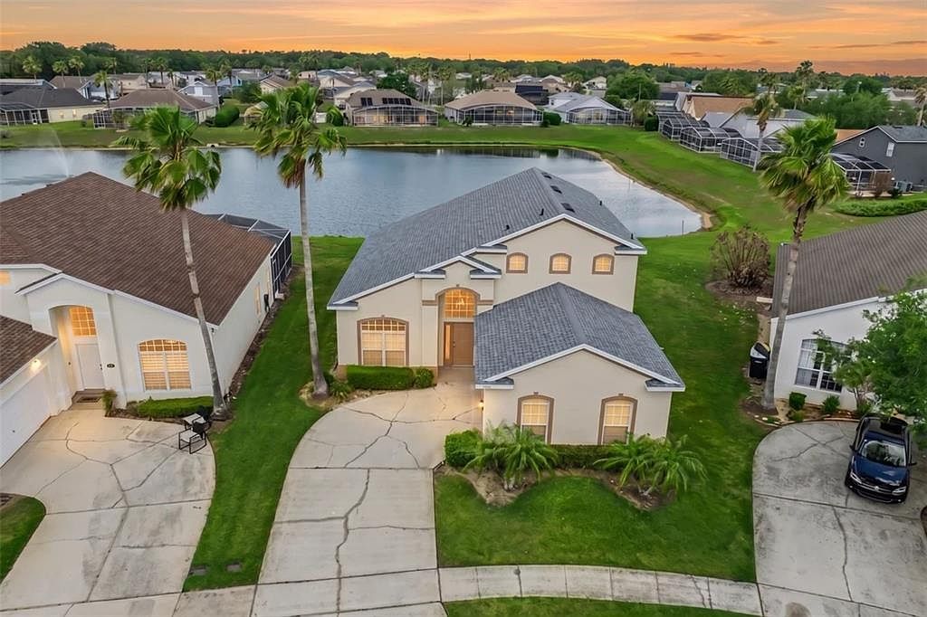 563 Bailey Cir Davenport, FL 33897  | Single Family