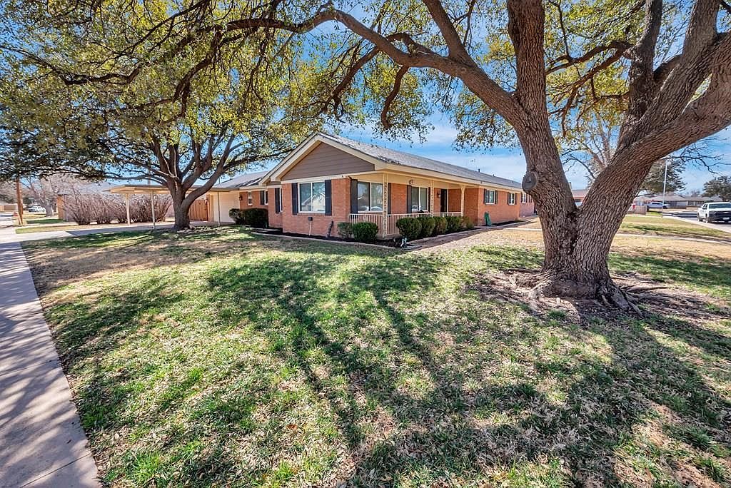 4301 Greenbriar Dr Midland, TX 79707 - Thumbnail 2