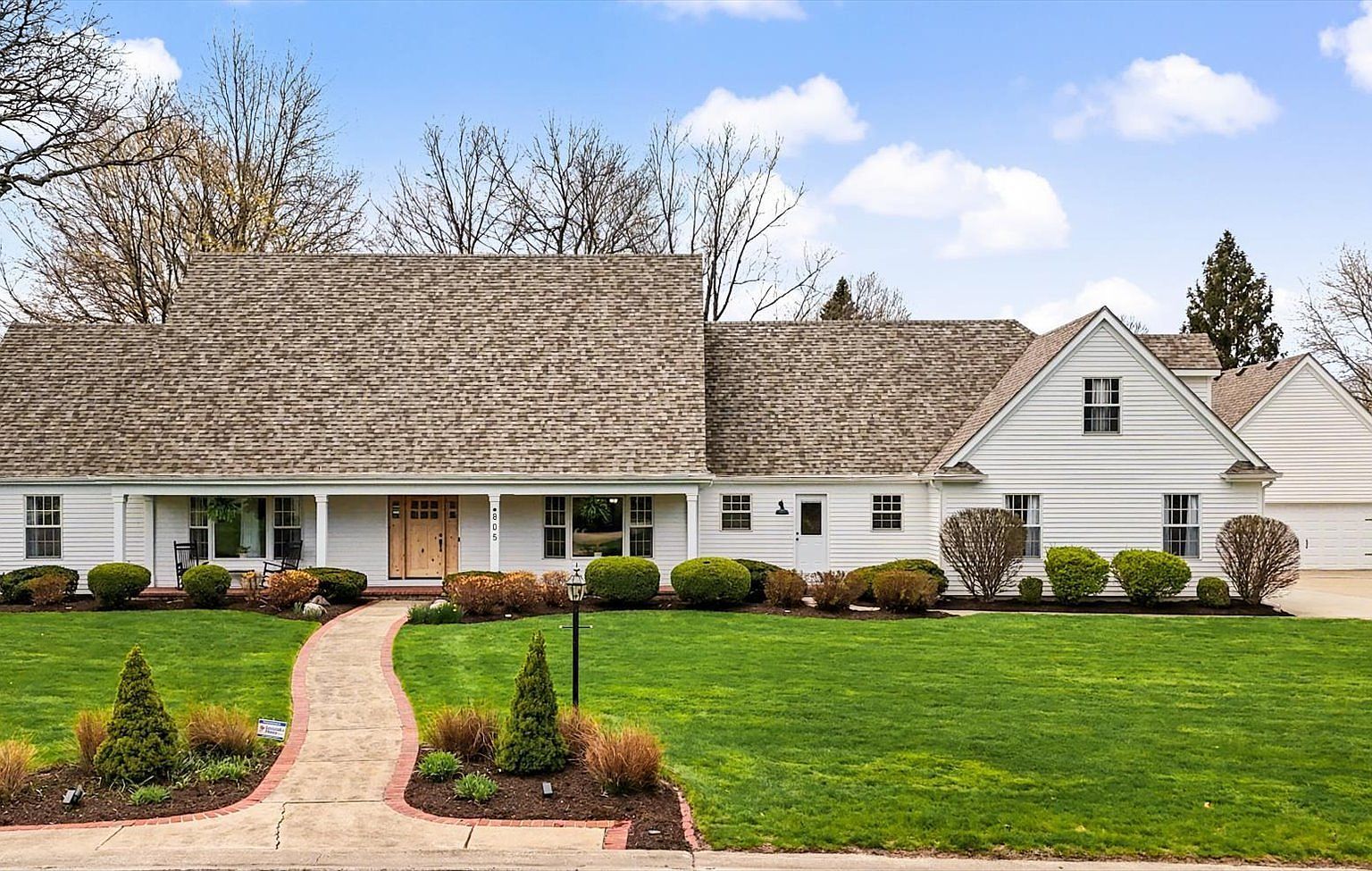 805 Deer Run Dr Mahomet, IL 61853  | Single Family