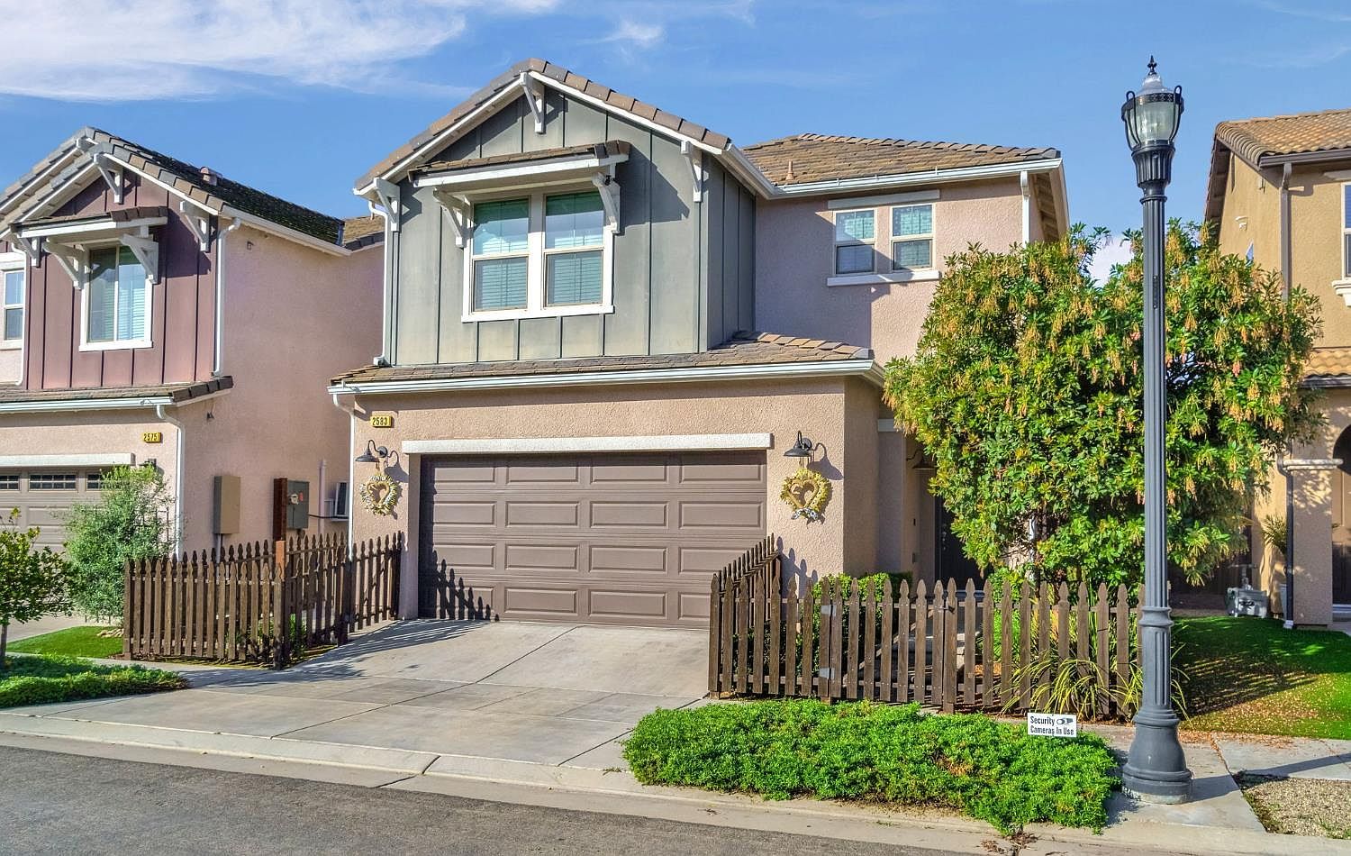 2583 N McArthur Ave Fresno, CA 93727 - Thumbnail 2