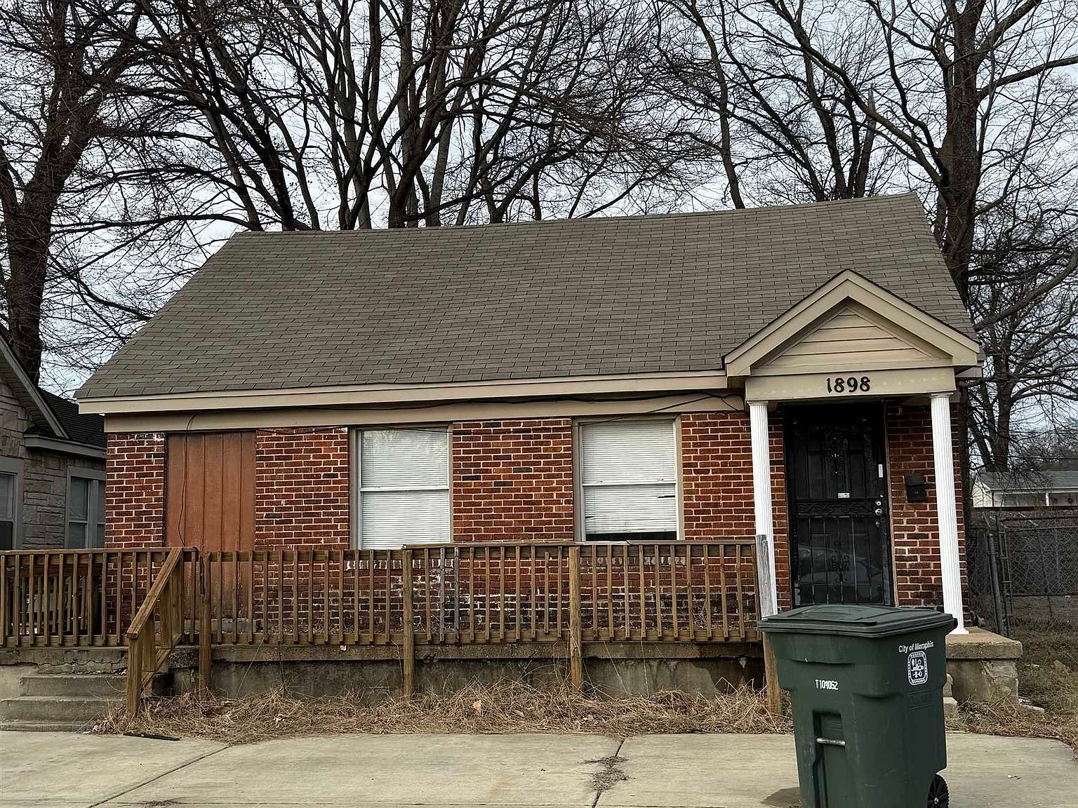 1898 E McLemore Ave Memphis, TN 38114  | Single Family