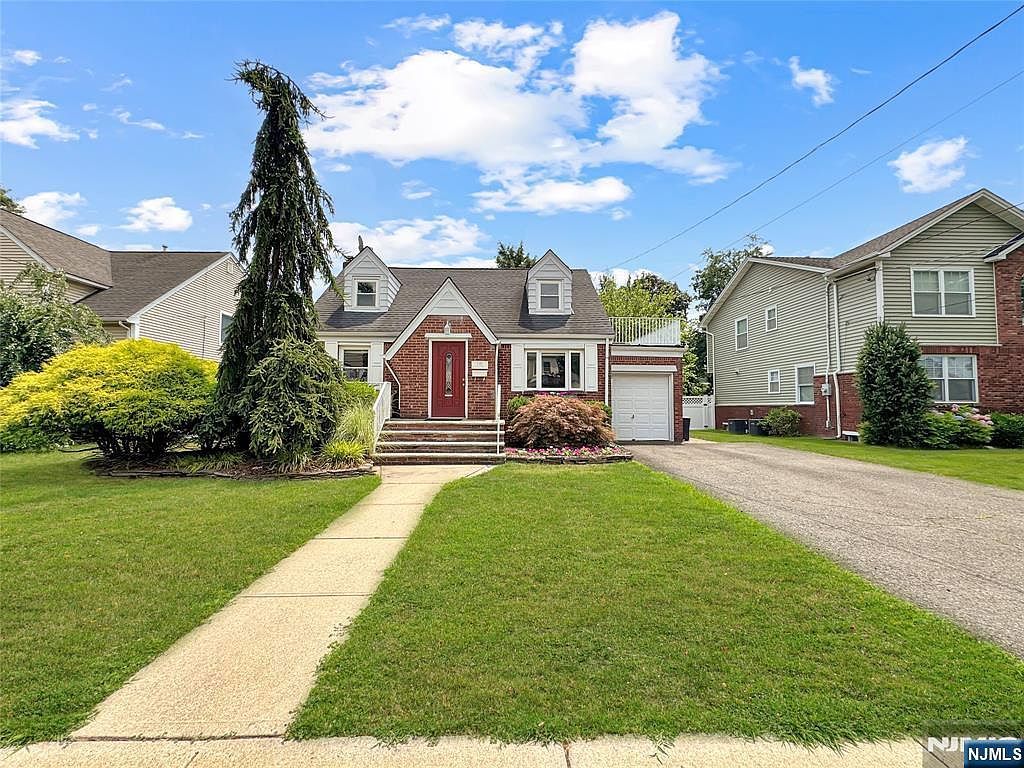 11-02 Charles St Fair Lawn, NJ 07410 - Thumbnail 2