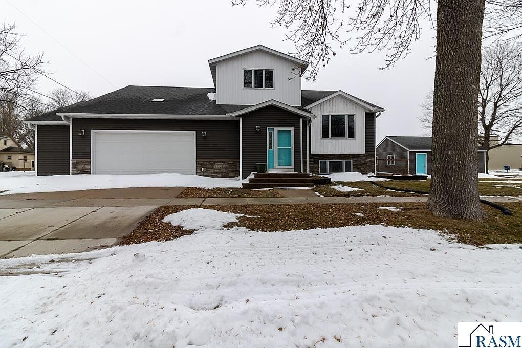 402 Cedar St Nicollet, MN 56074 - Thumbnail 2