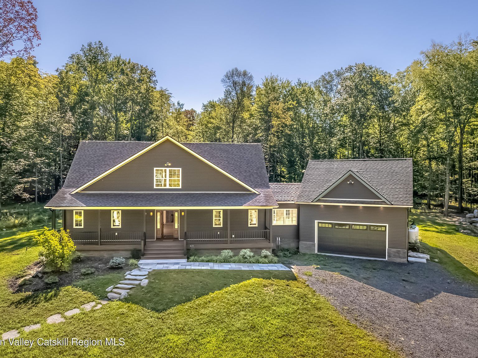 621 Decker Rd Wallkill, NY 12589 - Thumbnail 2